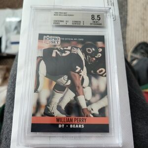 Chicago Bears William Perry Graded NFL Trading Card Defensive Tackle